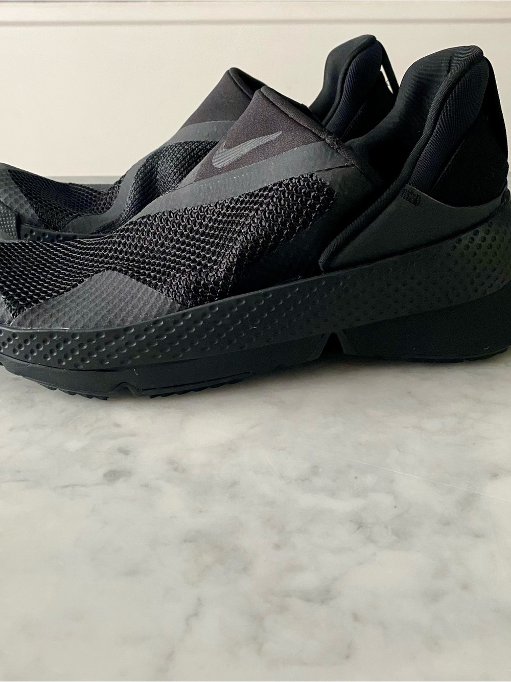 Nike Go FlyEase Womens Size 6.5 Triple Black Running Training Shoe DR5540-006